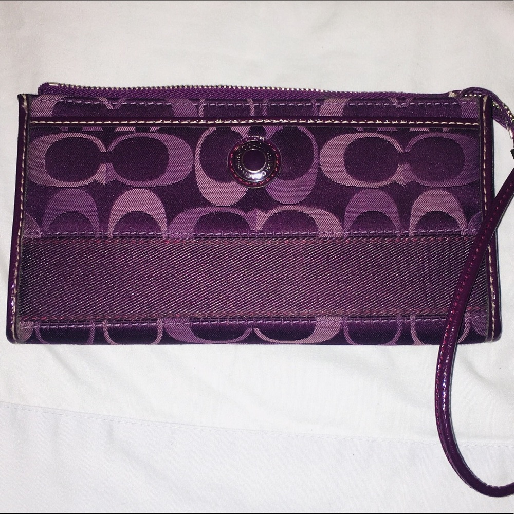 Coach Dark purple clutch/Wallet